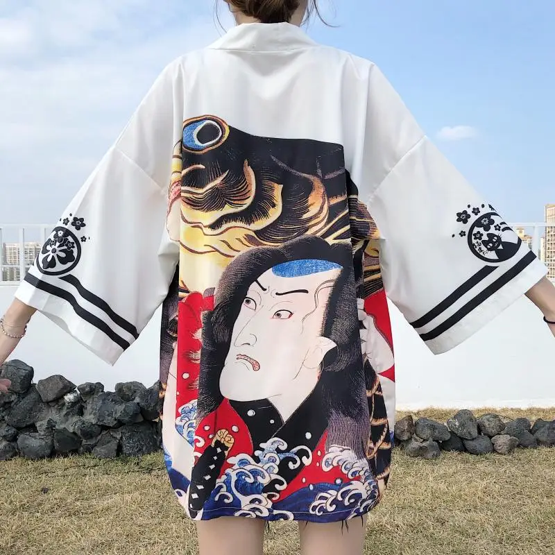 INS Модный черный белый японский Новый 2020 свободный летний пляжный кардиган для