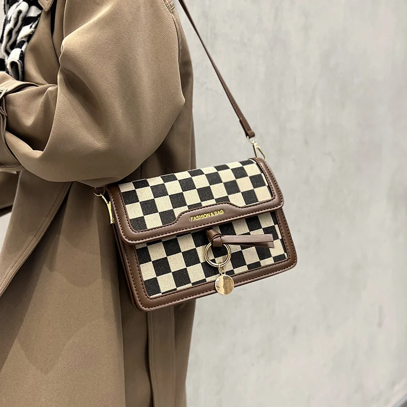 

Fashionable women's bag new fashion versatile chessboard small square bag minority leopard Single Shoulder Messenger Bag
