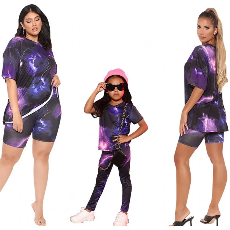 

Parent-child Suit Women's Short-sleeved T-shirt + Casual Pants Two-piece 2021 Summer New Printed Fashion Parent-child Suit