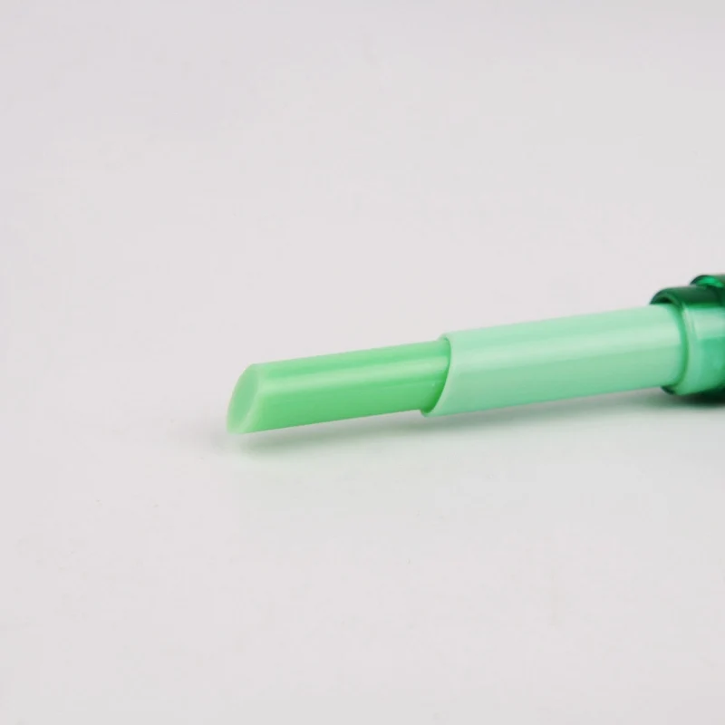 Зимний увлажняющий бальзам для губ макияж натуральная растительная питательная