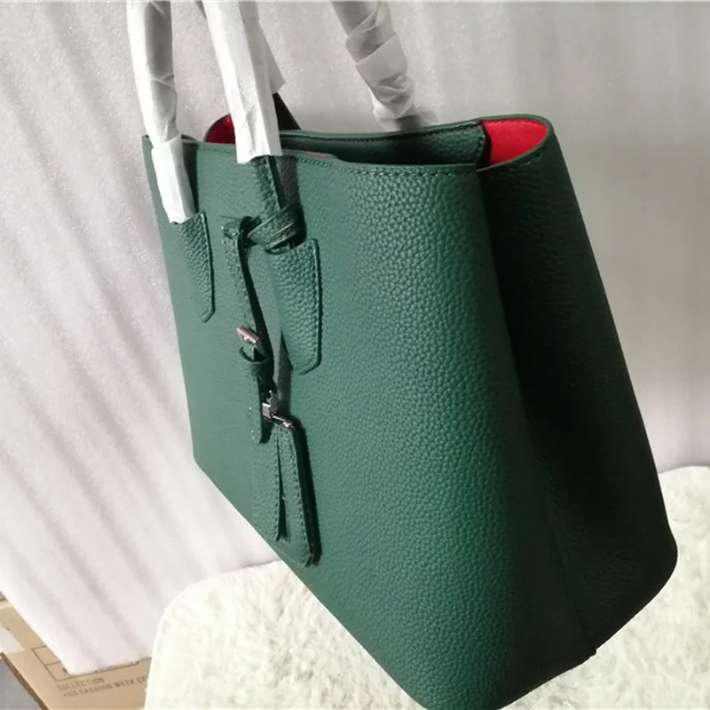 

Women's Handbags