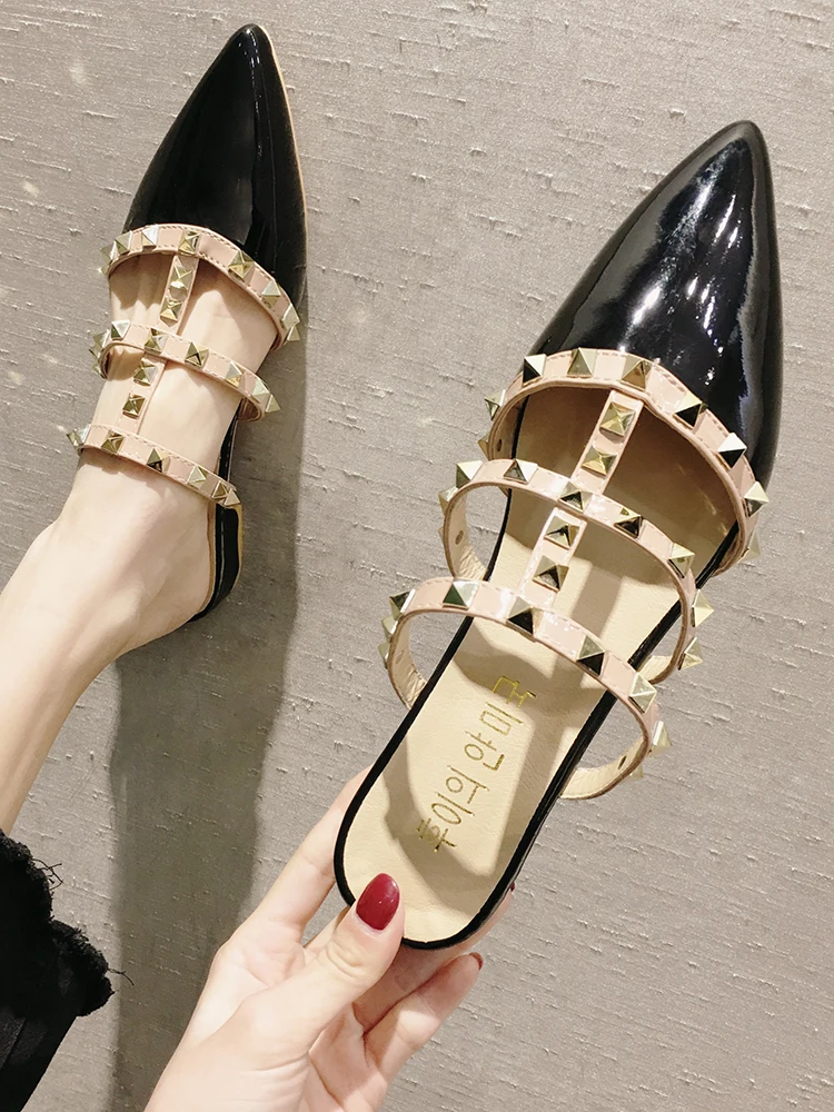 

Women's Outdoor Slippers Summer New Rivets Half Slippers Pointed Toe Chunky Heel 2021 Closed Toe Ins Popular Net Red Sandals
