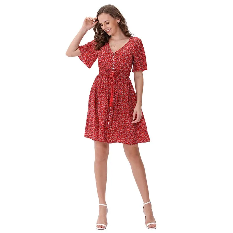 Женское свободное платье-трапеция с коротким рукавом и V-образным вырезом |