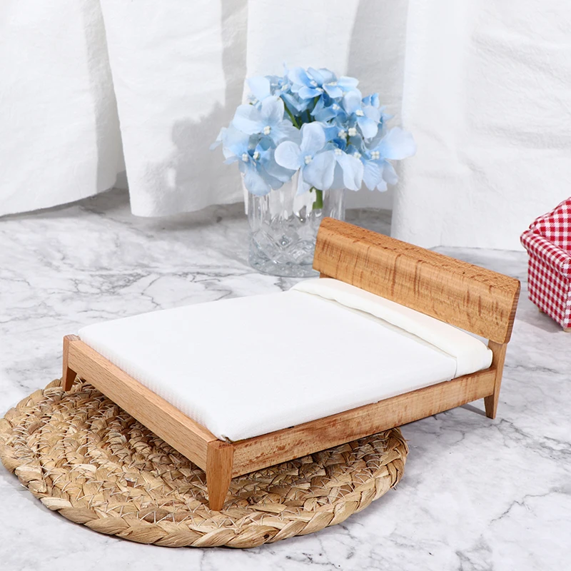 

1/12 кукольный домик мини двойная кровать мебель для дома и спальни игрушка подарок мебель для гостиной красивая деревянная мини-игрушка руч...