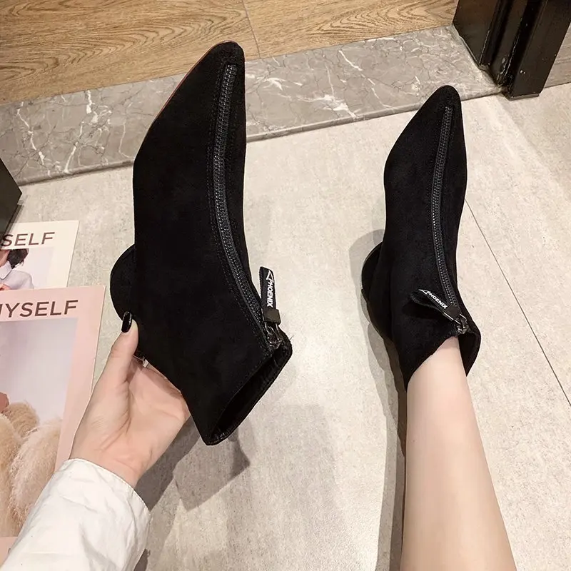 

2020 New Flock Ankle Boots shoes Women For Autumn Winter Fashion Square Toe heel Zipper Woman Chelsea Boots Plus size
