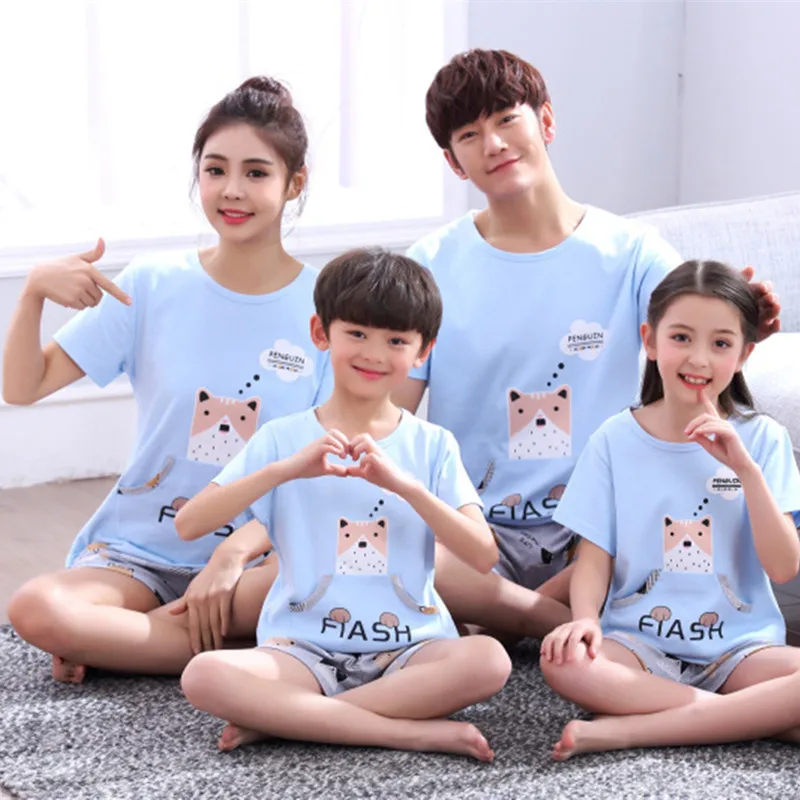Семейные летние Пижамные комплекты хлопковая одежда с коротким рукавом для мам и