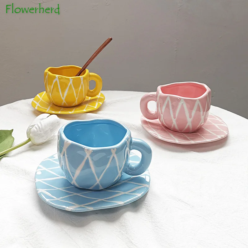 

Hand-painted Cups and Saucers Rhombus Coffee Cups and Saucers Afternoon Tea Ceramic Cups Korean Couple Cups and Saucers