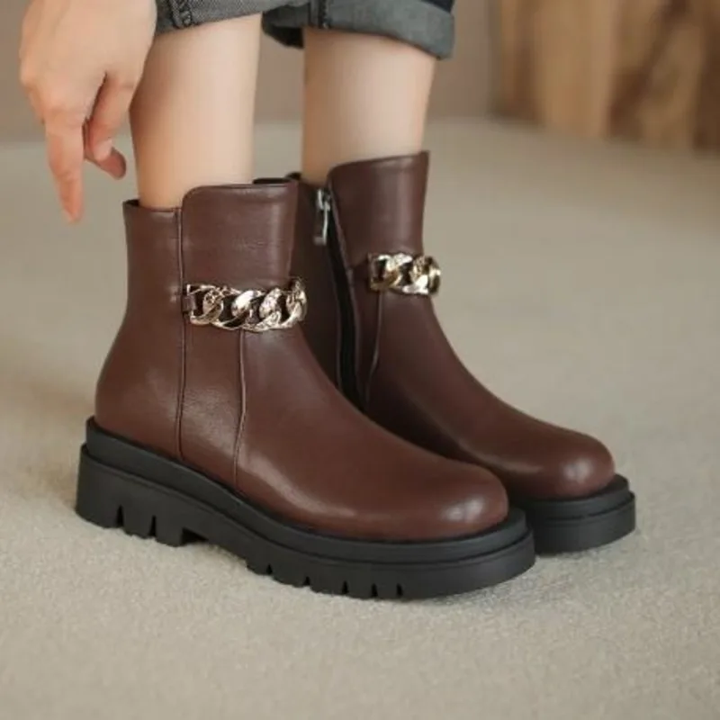 

Ботинки Martin 2021 Осень новинка толстая подошва женская короткая цепочка дымоход рыцарь один классный Размер