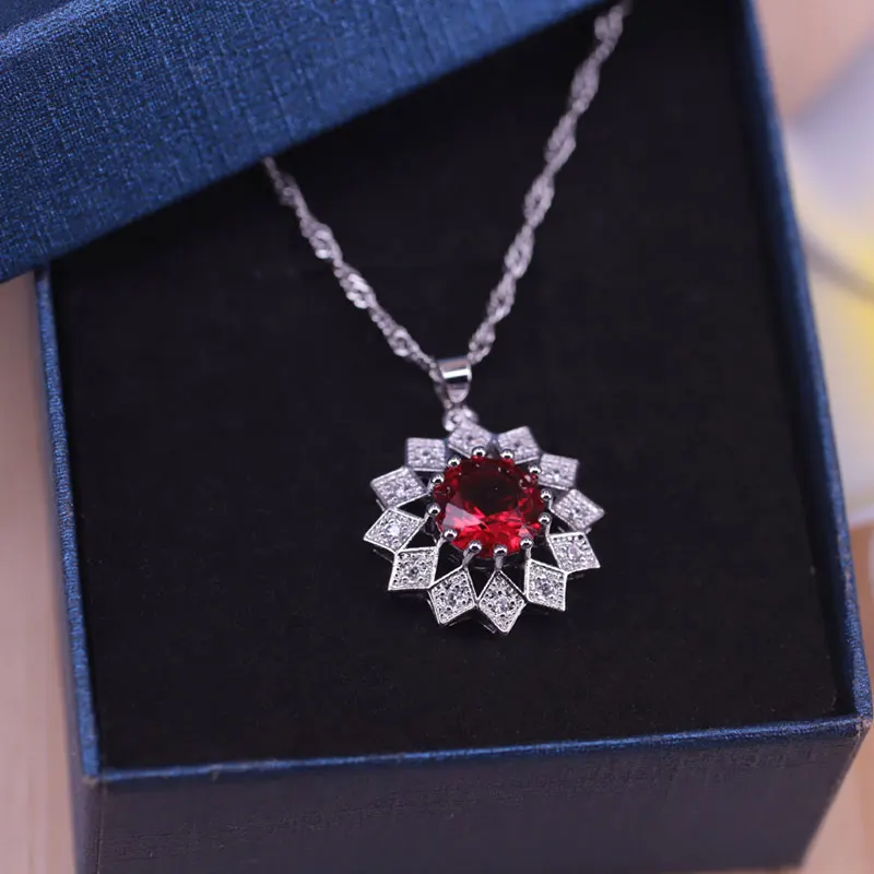 Комплект из колье и серёг серебра 925 пробы | Украшения аксессуары