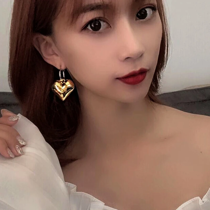 Сердце золотистого цвета 3D узор болтается винтажный геометрический эффектный