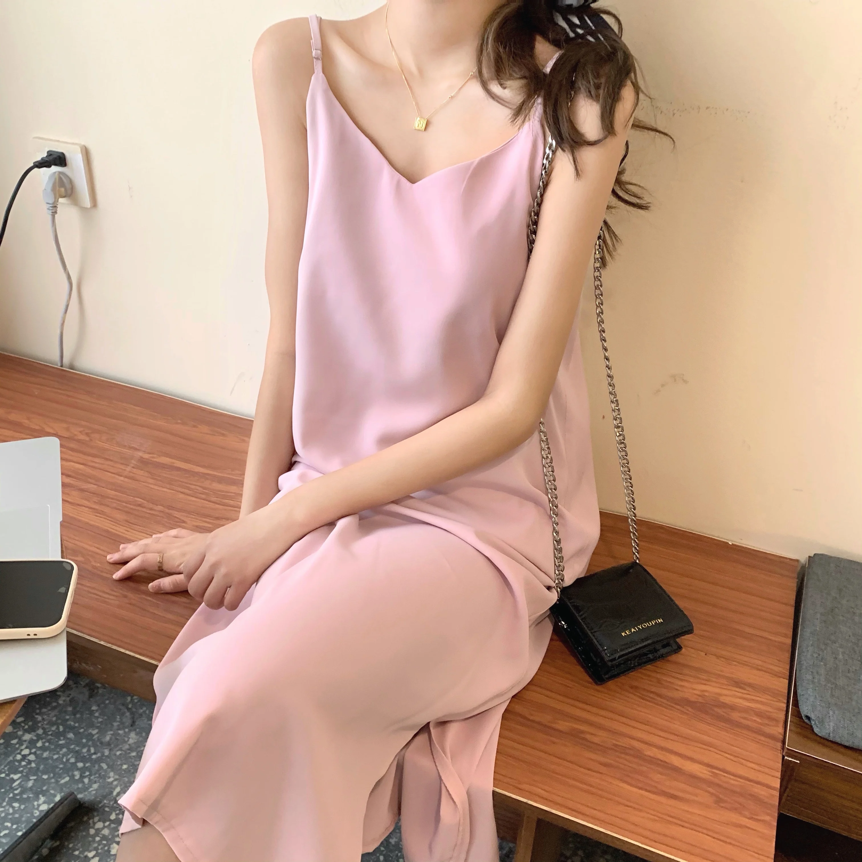 

Women's Korean-Style Chic Solid Color Sleeveless Slip Dress Summer 2021 New Elegant French Style over the Knee Long Skirt