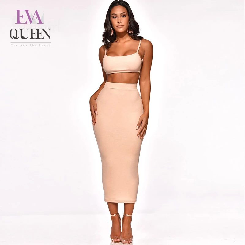 Облегающий костюм EvaQueen цвета хаки модель 2019 кроп топ с открытой спиной и