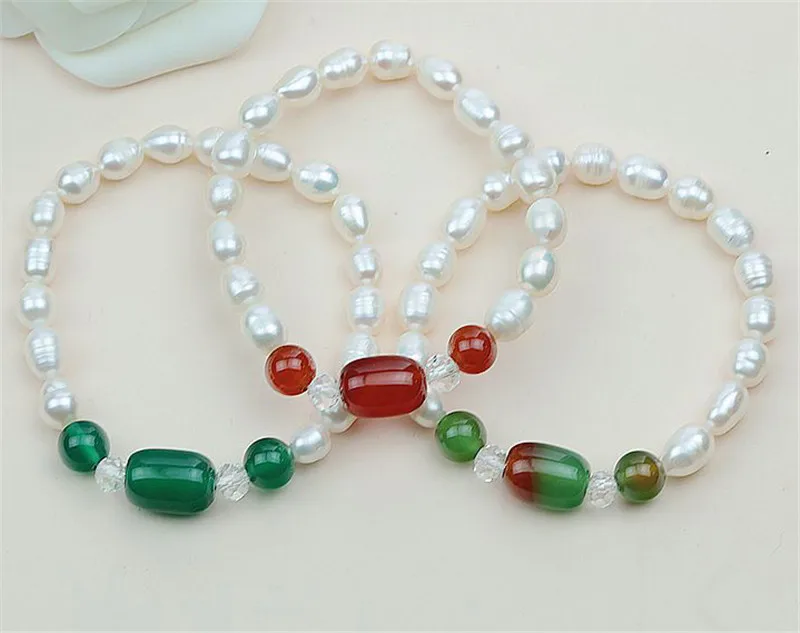 

HABITOO Women's Fashion 8-9mm White Baroque Freshwater Pearl Jade Bead Bracelet Elasticity Bangle for Wemen Jewelry Party Gifts