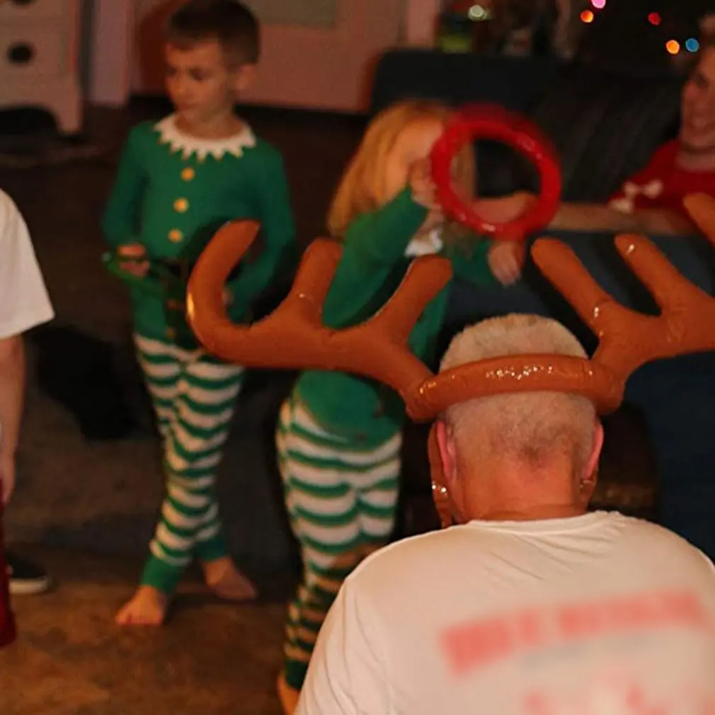 Надувной Санта прикольная оленей рогатый Олень голова кольцо для шляпы бросить