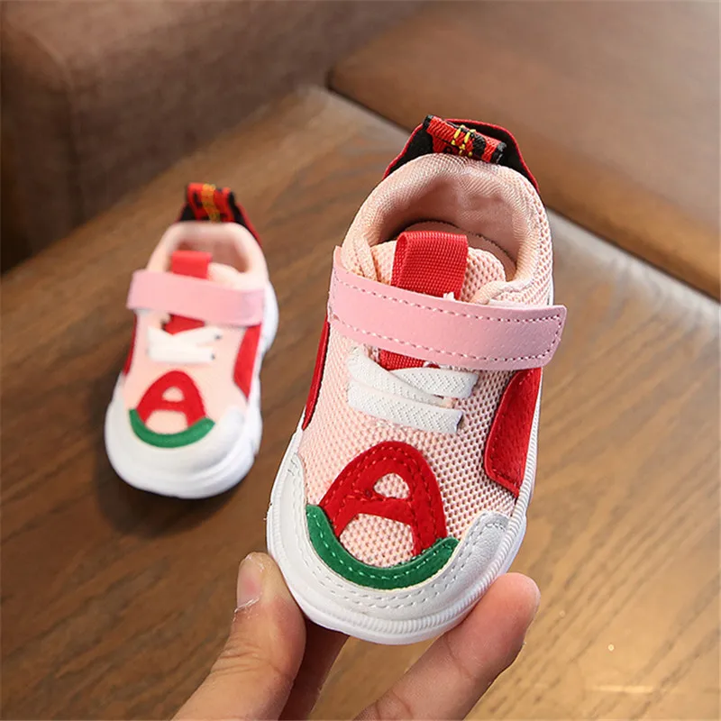 Новинка 2019 года спортивная детская обувь мягкие Нескользящие Детские кроссовки