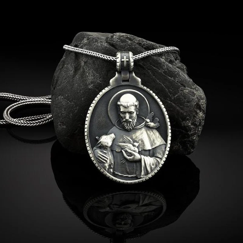 

Religious Jewelry on the neck Christianity St. Francis Medal Pendant Necklaces for man Catholic retro tag Men's chain necklace