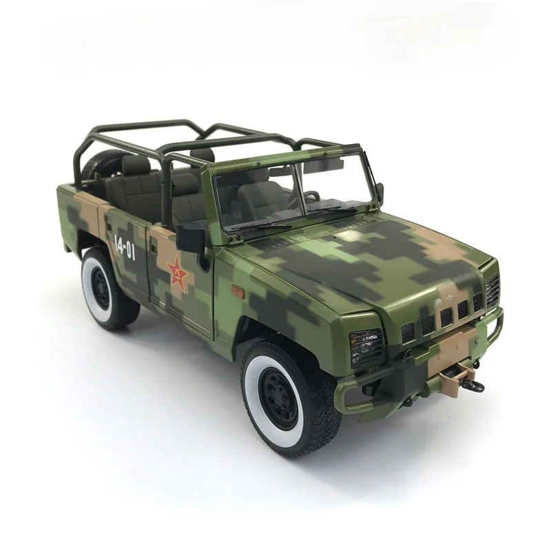 

1:18 Warrior Command Car Model Original Military Chariot Alloy Off-Road Vehicle Retired Collection