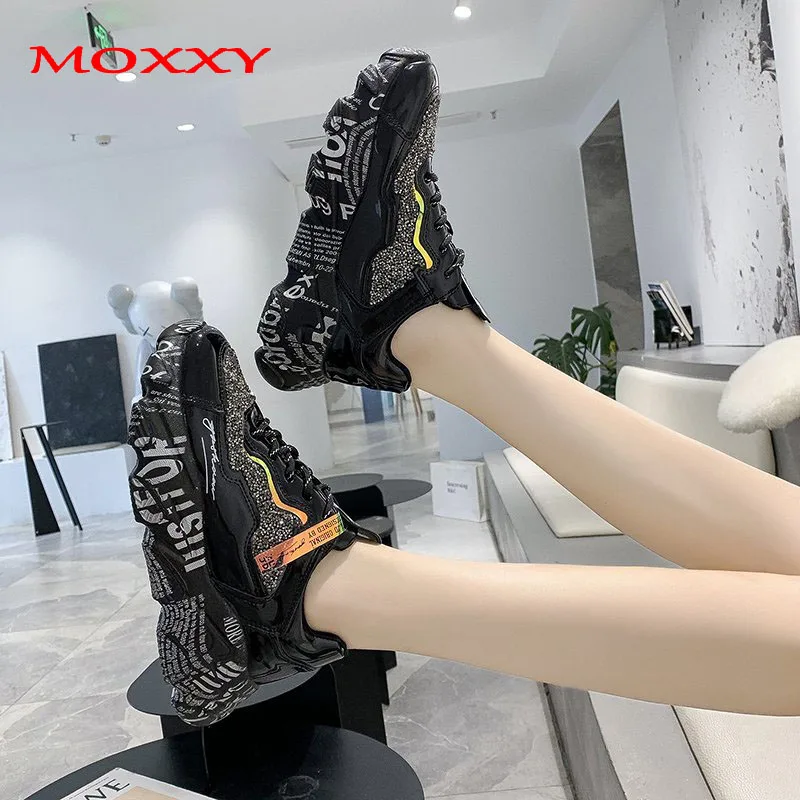 

2021 New Designer Black Sneakers Women Glitter Bling Chunky Sneakers Casual Platform Sneakers Basket Chaussure Femme Trainers