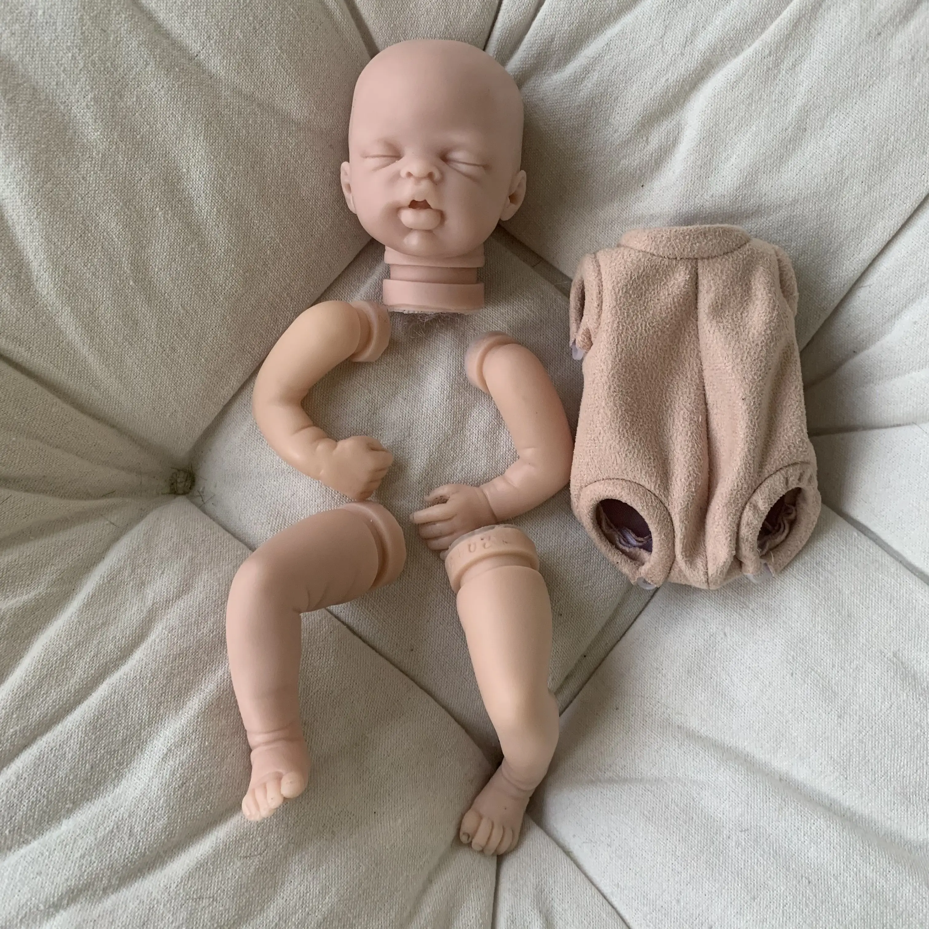 NPK 10inch Reborn Katie Mini Doll Kit Soft Touch Lifelike Prototypes Unfinished Parts |