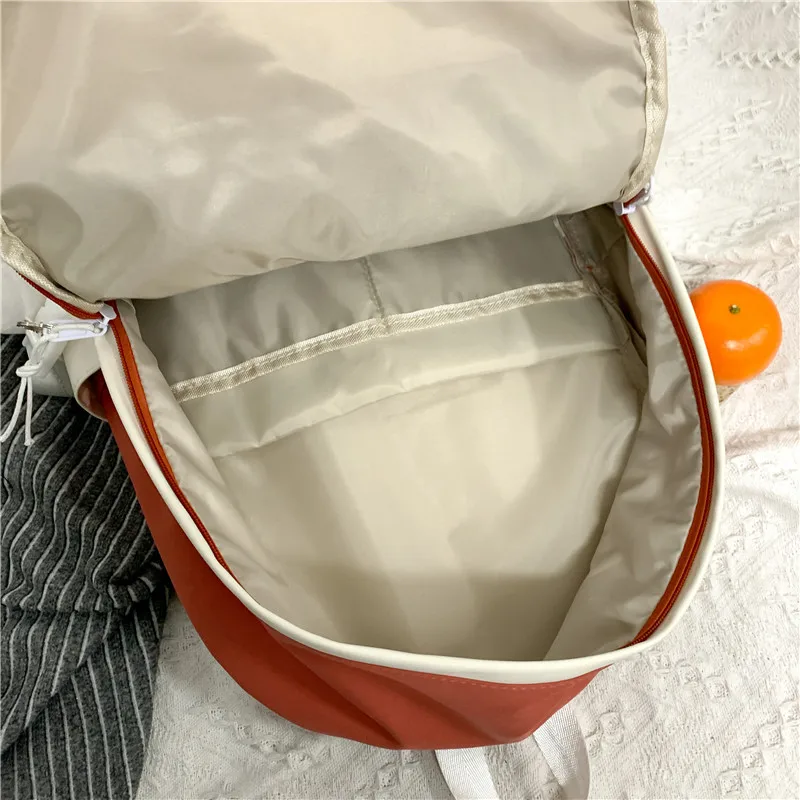2021 New Large Capacity Fashionable Schoolgirl Backpack Korean Contrast Color Women Schoolbag Nylon Waterproof Travel Bag Campus
2021 New Large Capacity Fashionable Schoolgirl Backpack Korean Contrast Color Women Schoolbag Nylon Waterproof Travel Bag Campus