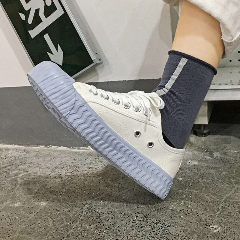 

Casual Canvas Shoes Women Summer Sneaker Lace Up Ladies Walking Flats Shoes Woman White Sneakers New Fashion Shoes for Women