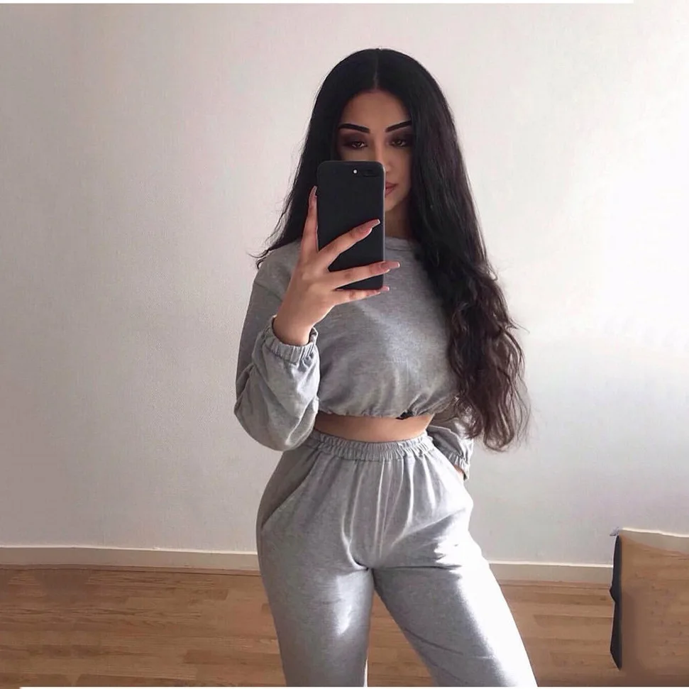 

Женский спортивный костюм из 2 предметов, комплект из укороченного топа с длинным рукавом и брюк, спортивные костюмы для женщин, повседневна...