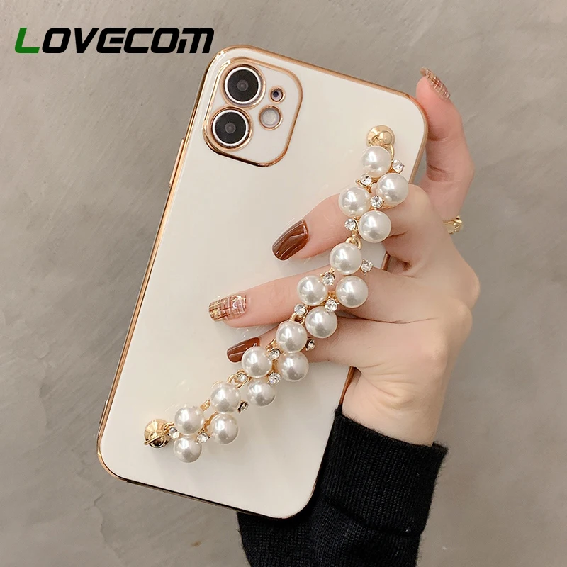 

For iPhone 12 Pro Max Cases 6D Plating Pearl Chain Phone Case For iPhone 11 Pro Max XR XS Max 7 8 Plus X Wrist Band Soft Cover