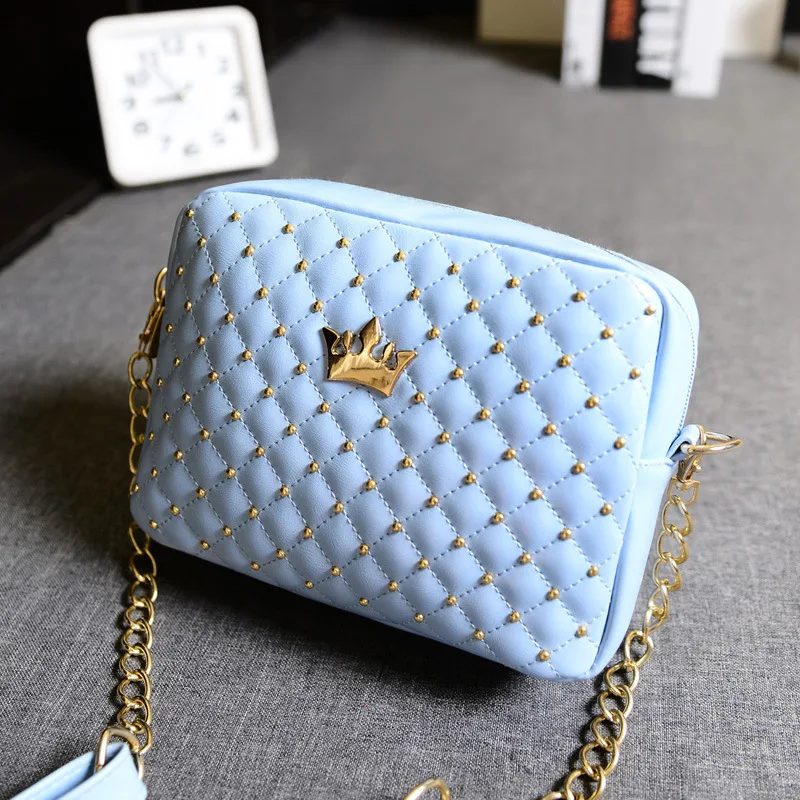 

2021 New Version of Trend Rivet Shoulder Diagonal Small Bag Starry Handbag Trend Crossbody Bag Direct Female Mini Flap Bolsos
