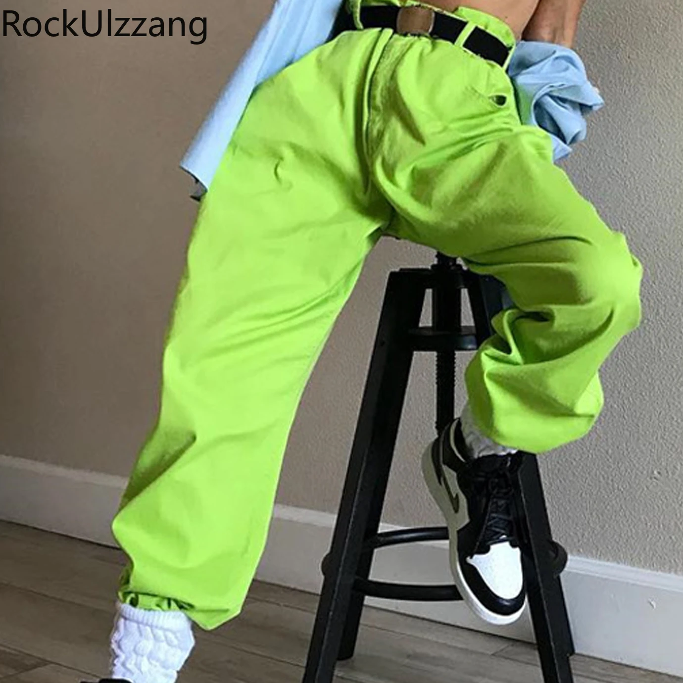 Брюки карго женские на молнии модные однотонные зеленые штаны пуговицах с