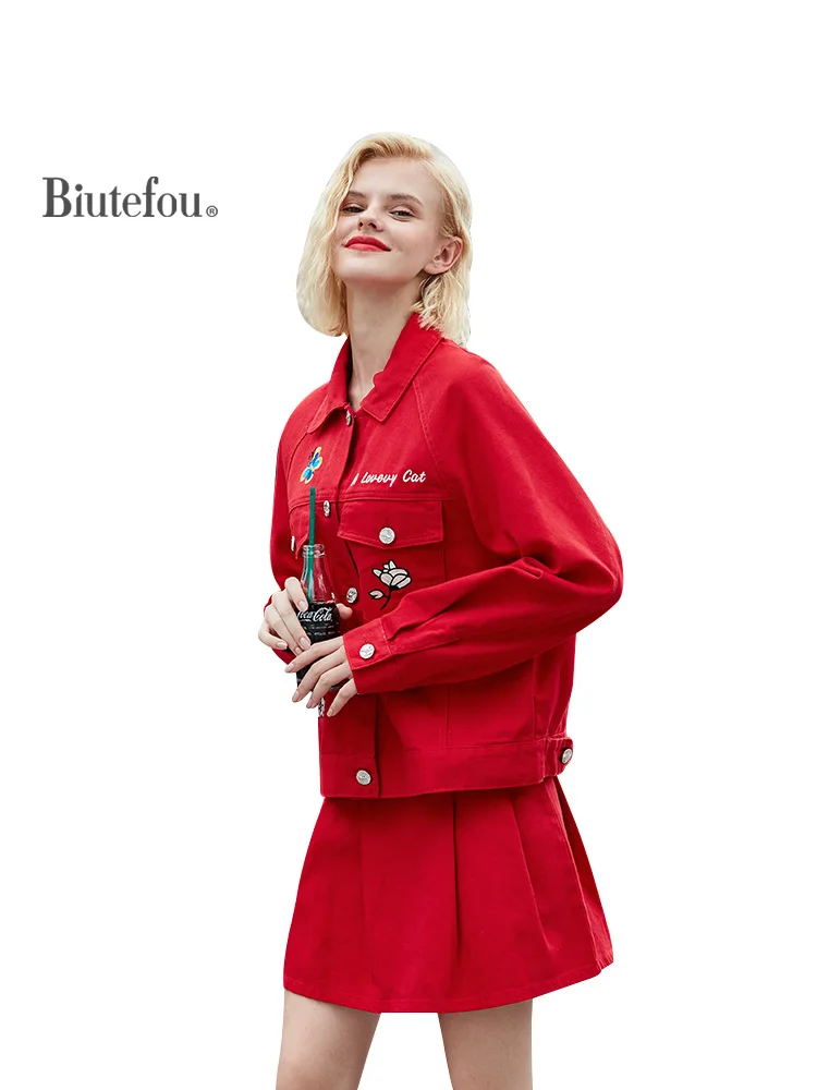

2021 Spring Women's Suit Embroidery Jackets+Denim Skirts