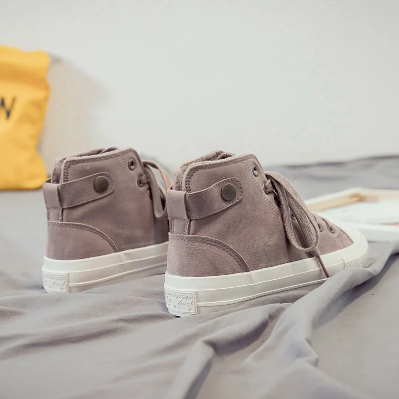 Winter New Solid Color Shoes Female Fashion Rivet Wild Thick Warm Women's Shoes Non-slip Trend Comfortable High-top Casual Shoes - Цвет: Коричневый