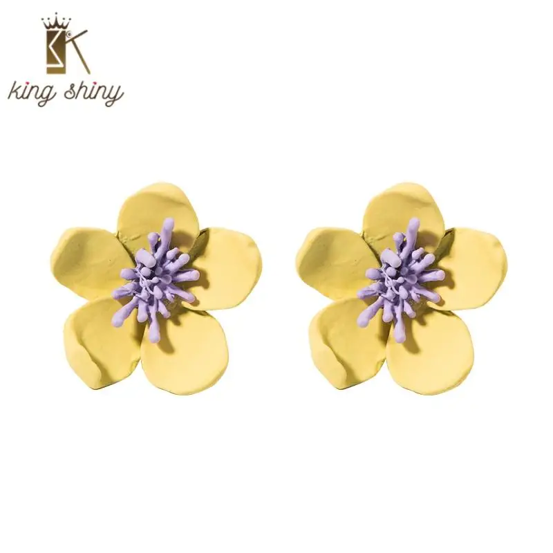 

Korean Vintage Flower Statement Stud Earrings for Woman Summer Fresh Sweet Girl Flower Earrings Woman Party Jewelry Accessories