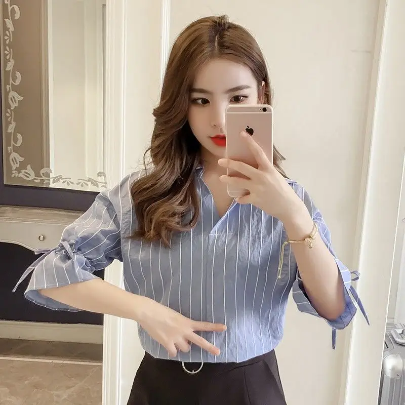 

New Women Spring Summer Blouses Shirt Casual Women Striped Half Sleeve V-neck Blouses Loose Shirt Women's Blusas Tops DF3458