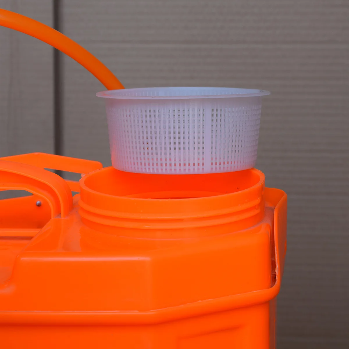 

Knapsack Manual Sprayer New Octagonal Stainless Steel Single Tube Thickened Barrel Body Sterilization Agricultural Fight Drugs