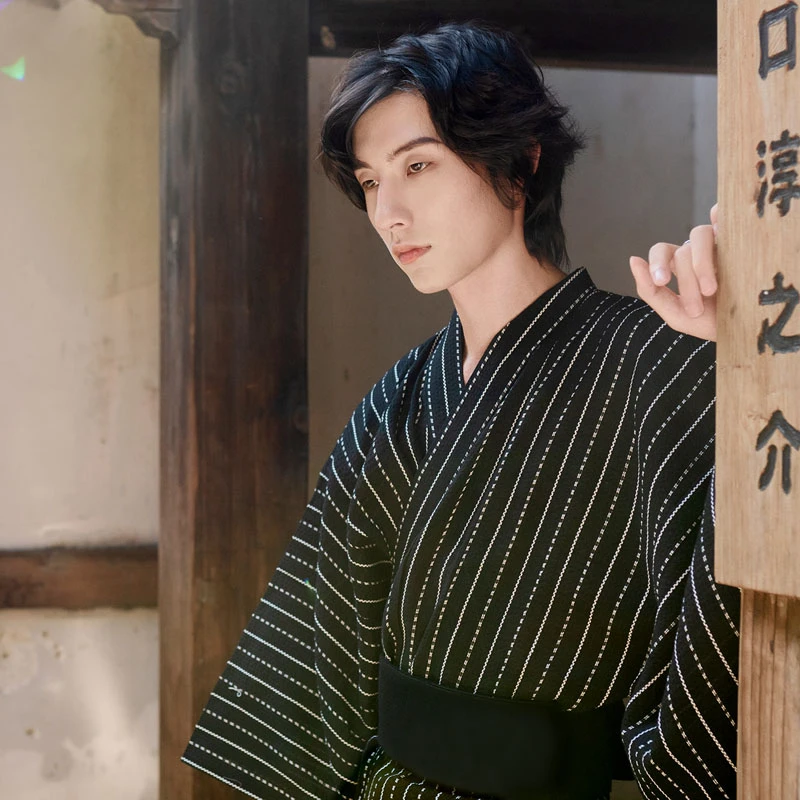 

Japanese Traditional Costumes for Men Kimono Yukata Samurai Cosplay Black Stripe Robe Belt Full Sleeve Summer Autumn Streetwear