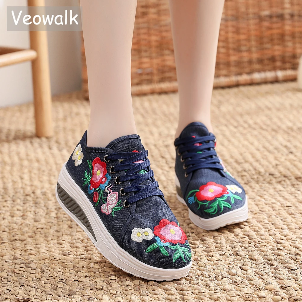 Женские парусиновые кроссовки Veowalk с цветочной вышивкой на плоской платформе