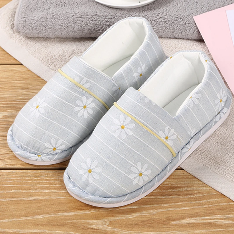 

Женские тапочки Drag, Симпатичные повседневные домашние теплые домашние тапочки с маленькой маргариткой, Осень-зима, хлопковые тапочки Baotou с ...