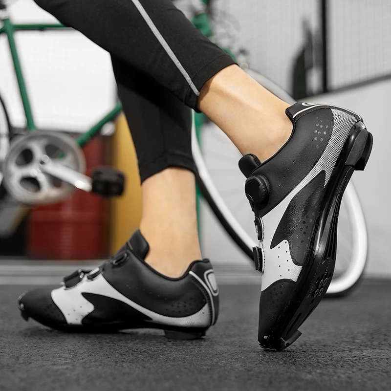 Murah Sepatu Bersepeda Balap Jalanan Bersirkulasi Baru 2021 Sepatu Sepeda Anti-selip Berpengunci Otomatis Luar Ruangan Antiselip Olahraga Sepeda Ultra-ringan