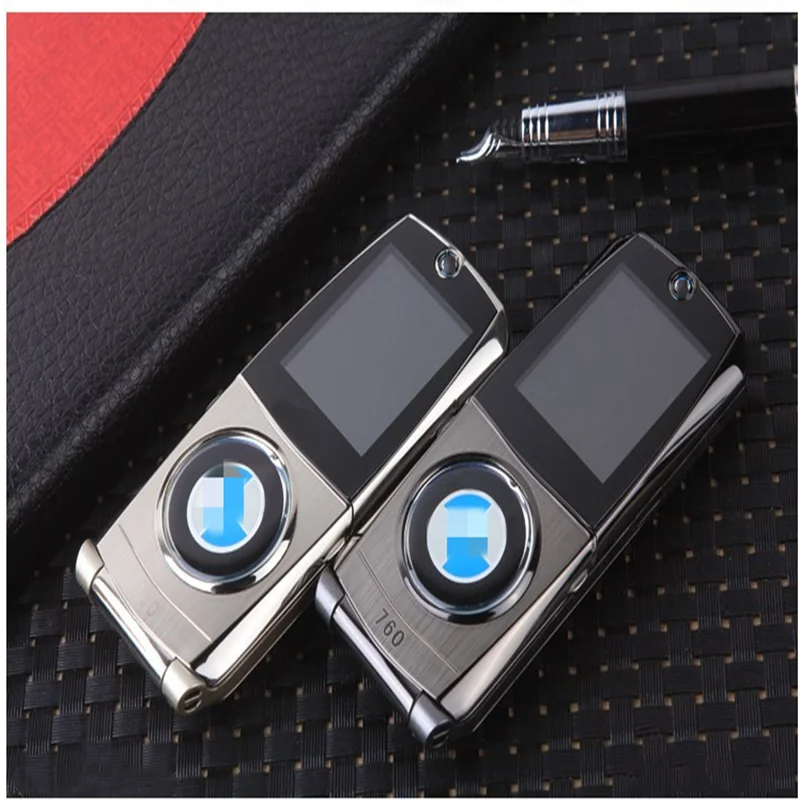 

760 Mini Flip Phone Dual Sim Metal Body camera Bluetooth MP3 FM Russia Bar mobile phone