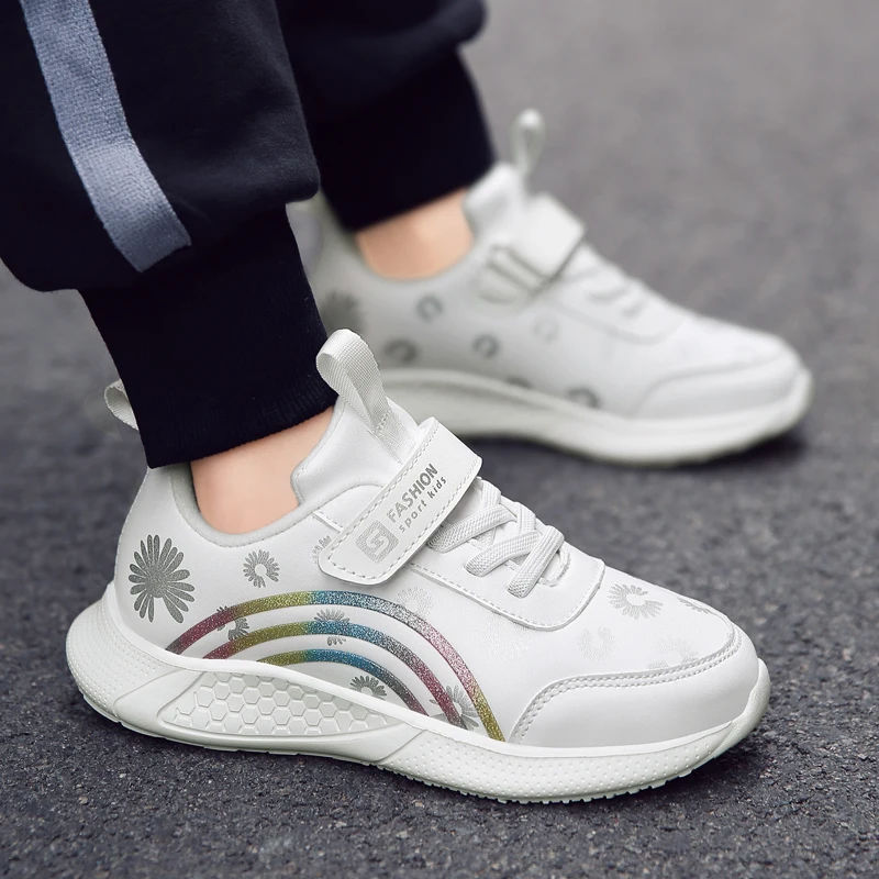 

2020 Autumn and winter children's shoes women's second cotton soft bottom leather rainbow small daisy kids middle-a