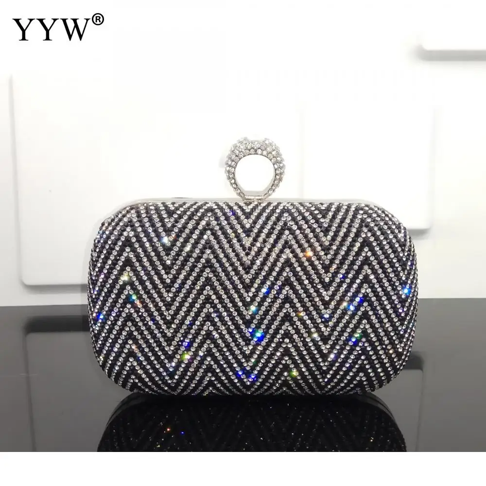 Клатч с бриллиантами и кольцом на палец стразы вечерние сумочки клатчи свадебные