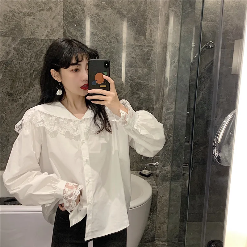 

2021 Spring Chic Puff Sleeve Women Shirts Solid Sweet Blusas New Vintage Chic Lace Hook Flower Peter Pan Collar Blouse