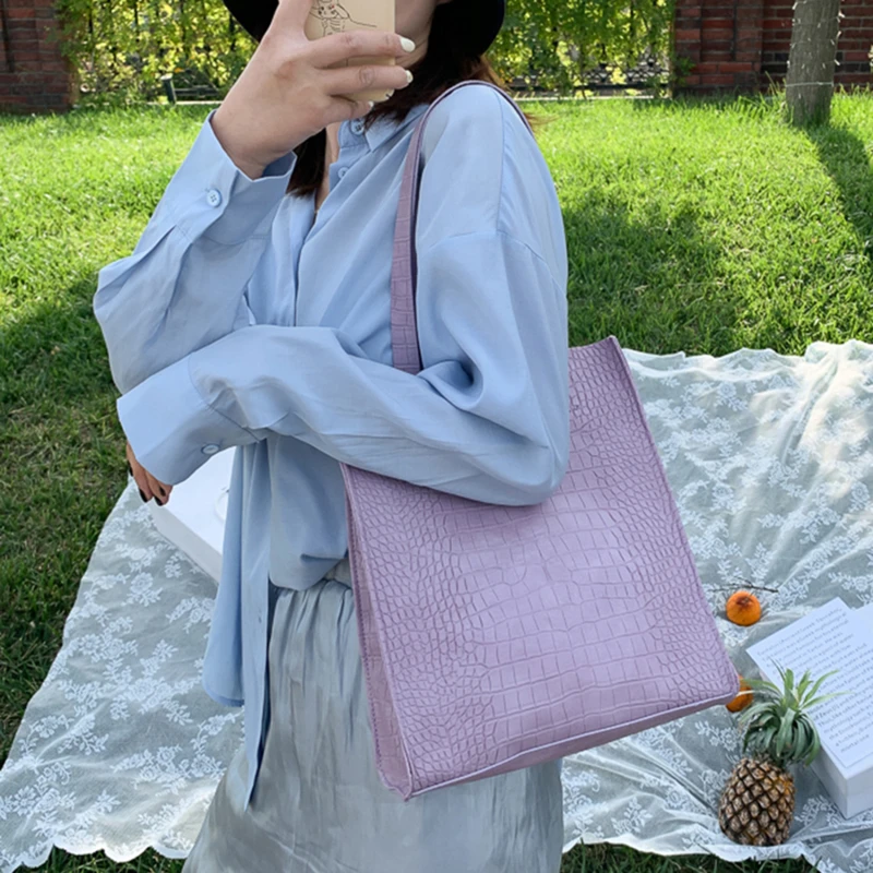 

Designer PU Leather Shoulder Bag for Women Classic Texture Fashion Chic Large Capacity Portable Bag Shopping Tote Handbag Purses