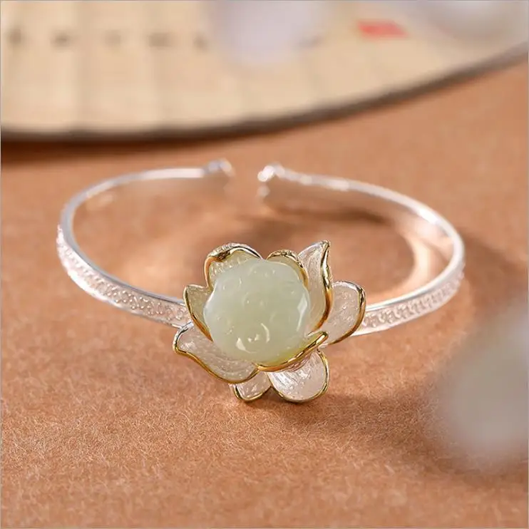 

Hetian Jade Lotus Bracelet S925 Sterling Silver Pattern Opening Bracelet Women's Fashion Exquisite Jade Lotus Seedpod Silver Bra