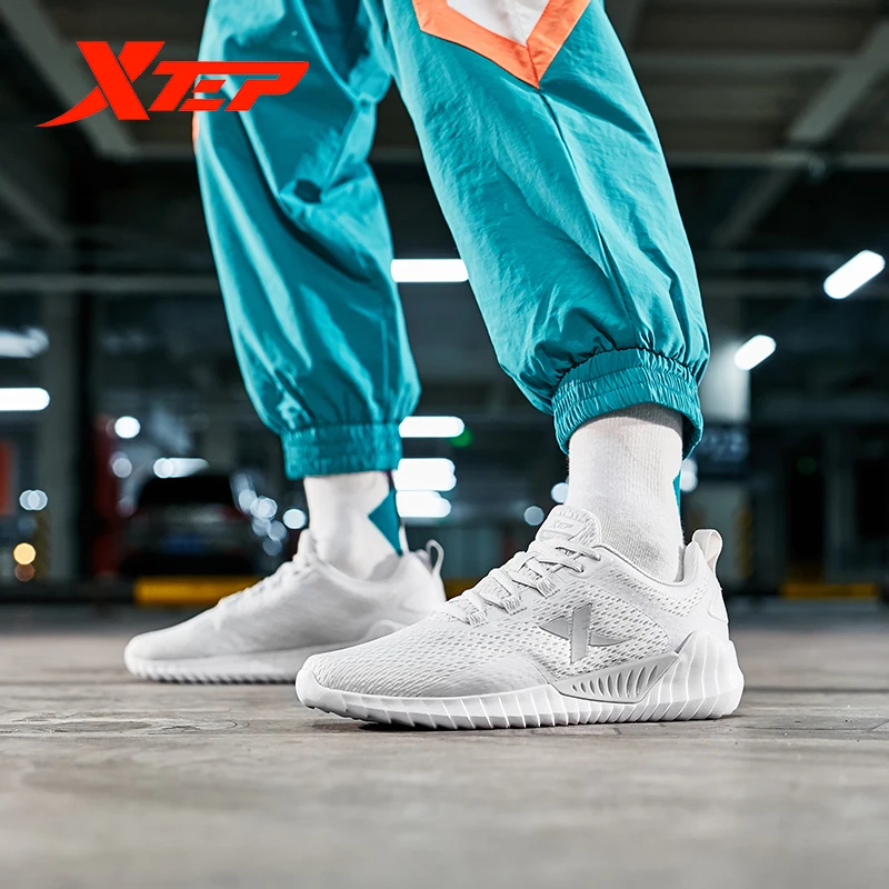 Xtep мужские кроссовки удобные модные белые черные спортивные дышащие сетчатые