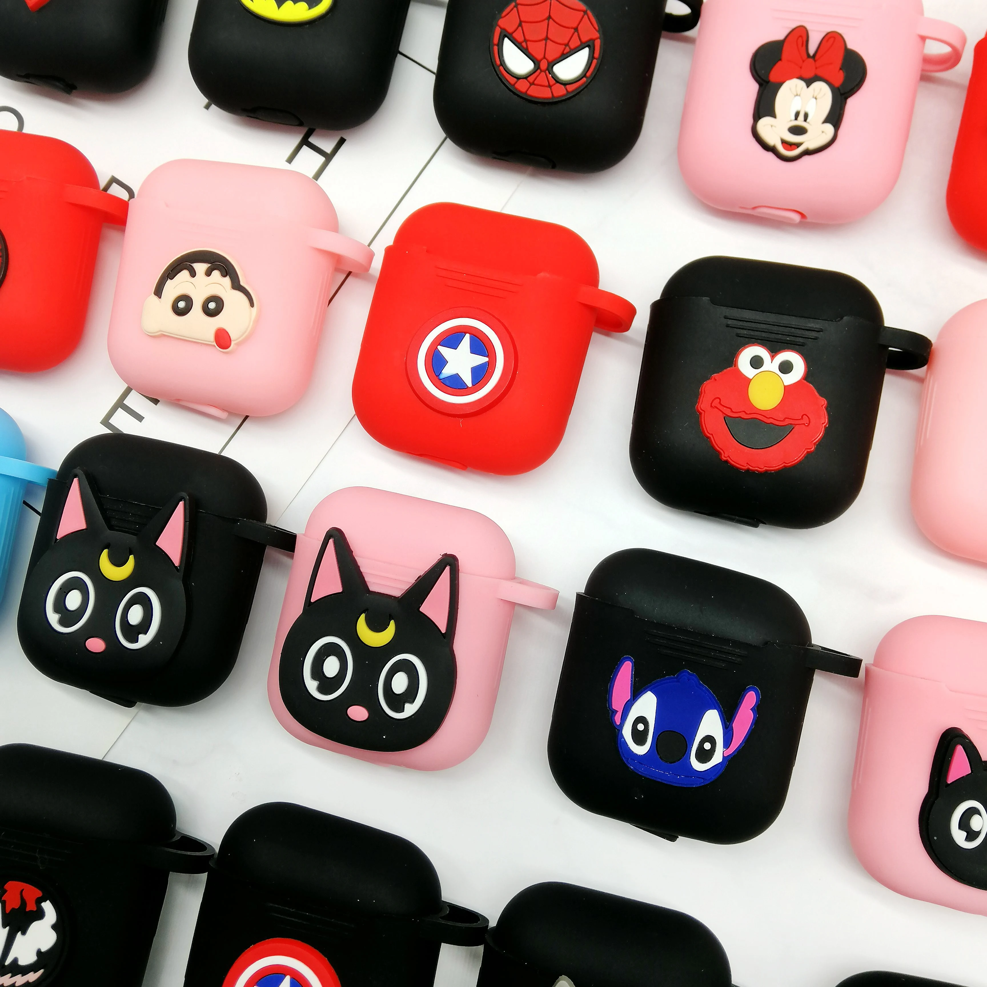 Чехол для наушников Apple AirPods 2 мультяшный силиконовый футляр беспроводных