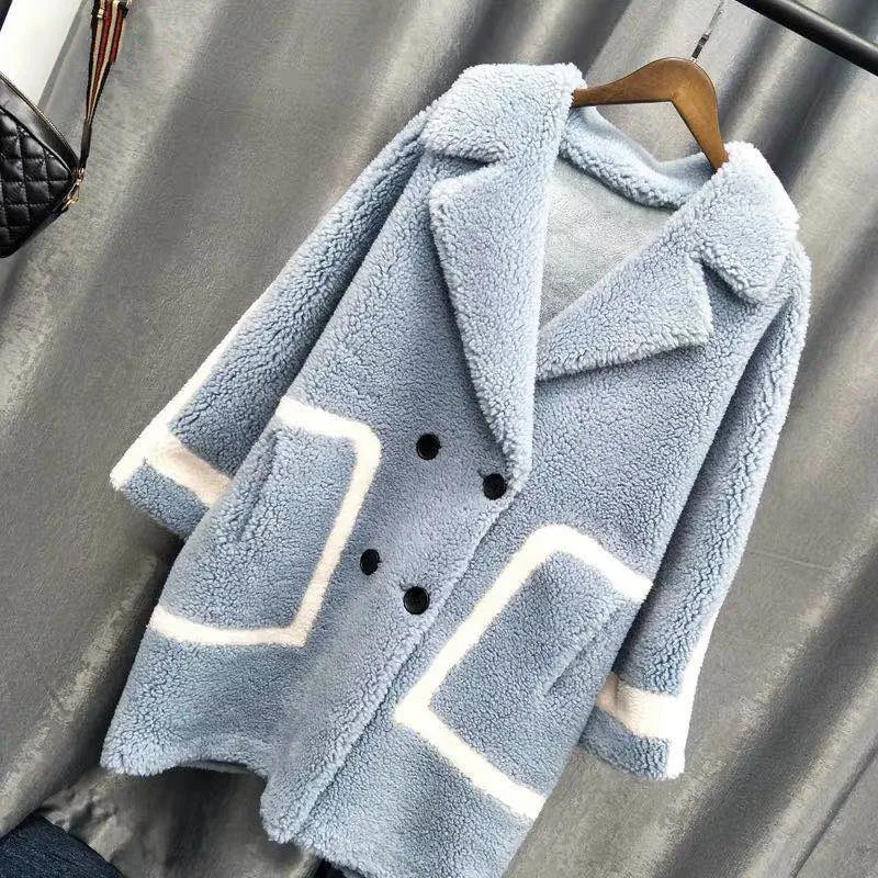 Модное женское кожаное меховое пальто длинное двубортное с карманами и