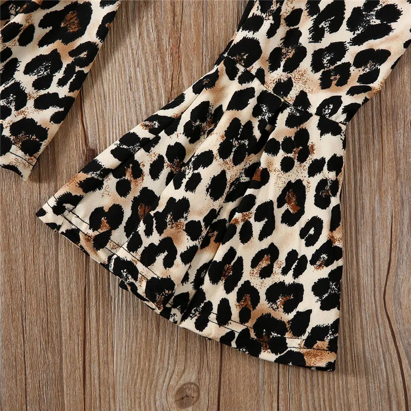 

2020 Summer Newborn Baby Girl Clothes Solid Vest Tops Romper+Leopard print Flare Pants Headband Outfit Fashion New Kids 3pcs Set
