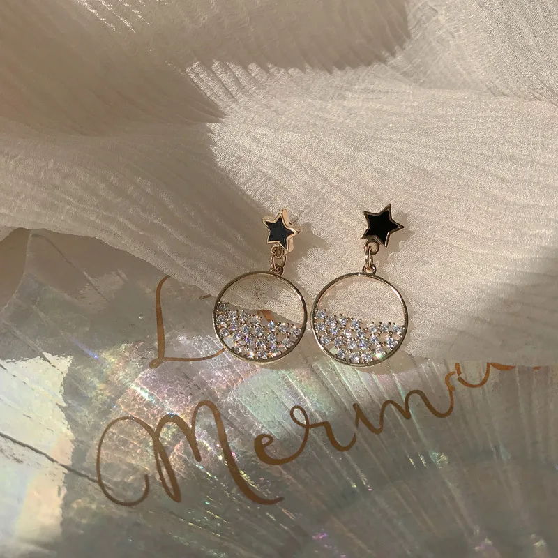 

2020 New Fahion Women's Earrings Fine Geometry Star Round Earrings for Women Bijoux Korean Girl Party Jewelry Gifts Wholesale