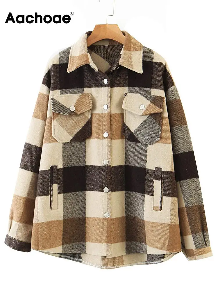 

Куртка женская шерстяная в клетку, с отложным воротником и карманами